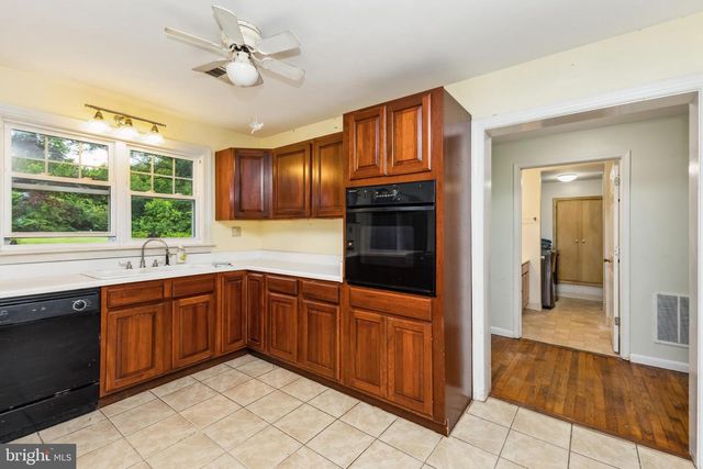 13700 WAVERLY POINT RD, Newburg, MD 20664