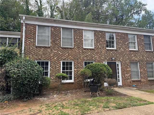 2821 Bleeker Square c, Winston-salem, NC 27106