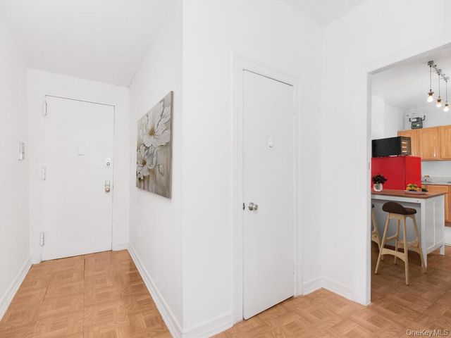 805 E 182nd Street 4E, Bronx, NY 10460