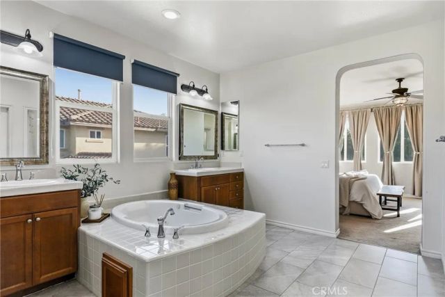 13365 Los Olivos, Sylmar, CA 91342