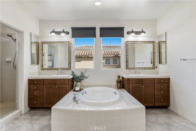 13365 Los Olivos, Sylmar, CA 91342