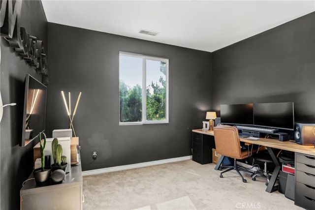 13365 Los Olivos, Sylmar, CA 91342