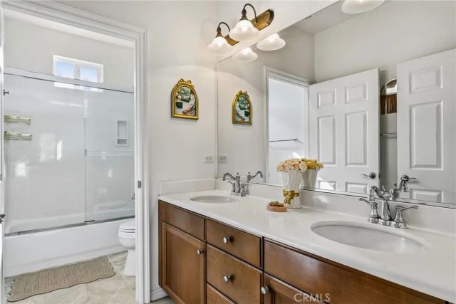 13365 Los Olivos, Sylmar, CA 91342