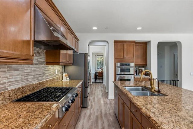 13365 Los Olivos, Sylmar, CA 91342