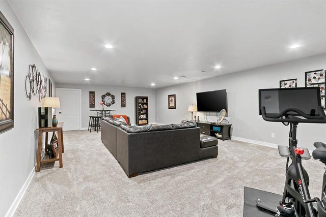 699 BLACKBERRY COURT, Oneida, WI 54155