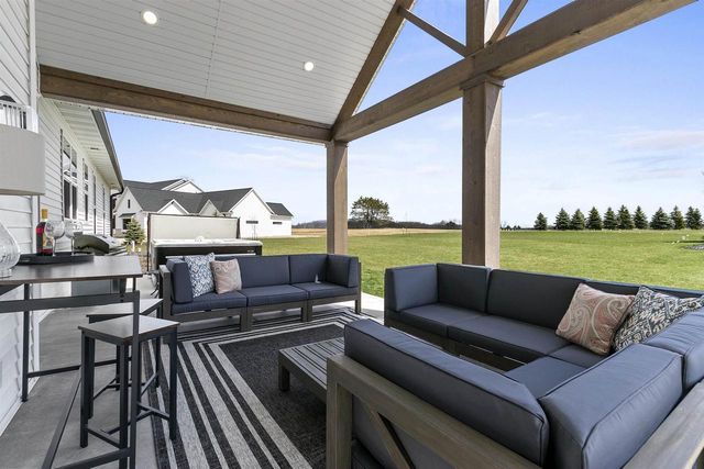 699 BLACKBERRY COURT, Oneida, WI 54155