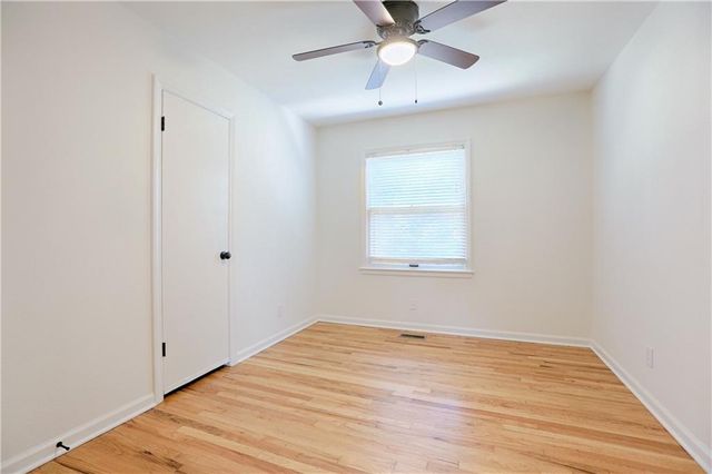 8804 E 59th Terrace, Raytown, MO 64133