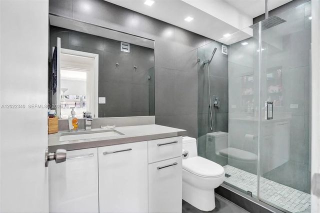 9180 W Bay Harbor Drive 2C, Bay Harbor Islands, FL 33154