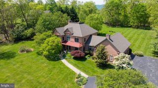 584 STREET OF DREAMS, Martinsburg, WV 25403