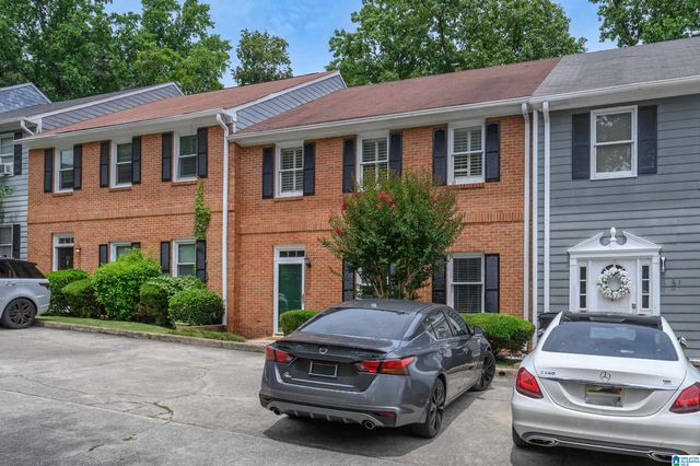 30 THE FALLS DRIVE, Vestavia Hills, AL 35216