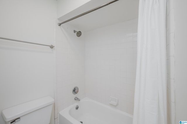 30 THE FALLS DRIVE, Vestavia Hills, AL 35216