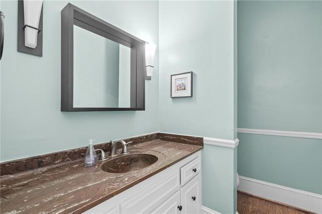 6095 River Chase Circle, Atlanta, GA 30328
