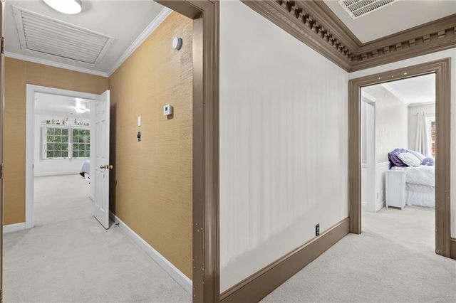6095 River Chase Circle, Atlanta, GA 30328