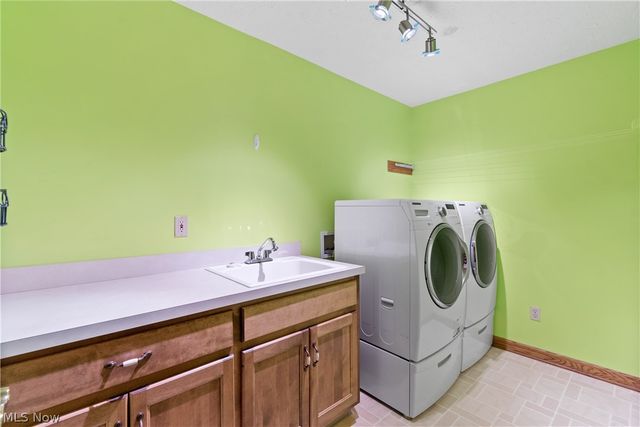 461 Farr Avenue, Wadsworth, OH 44281