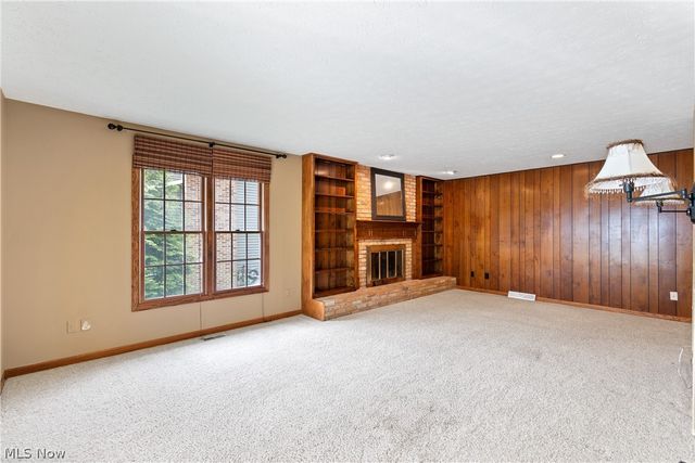 461 Farr Avenue, Wadsworth, OH 44281