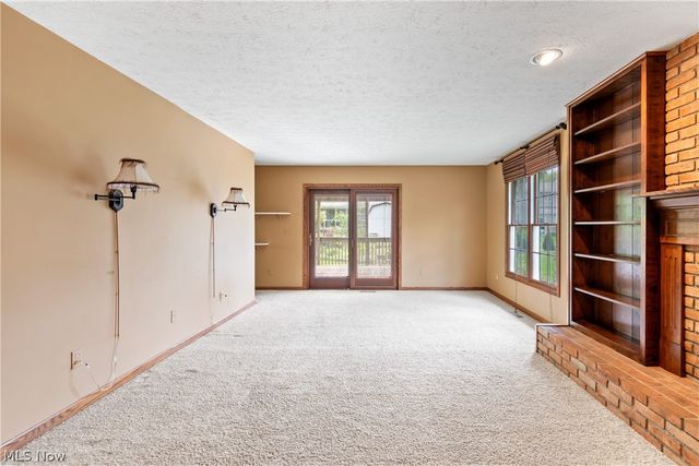 461 Farr Avenue, Wadsworth, OH 44281