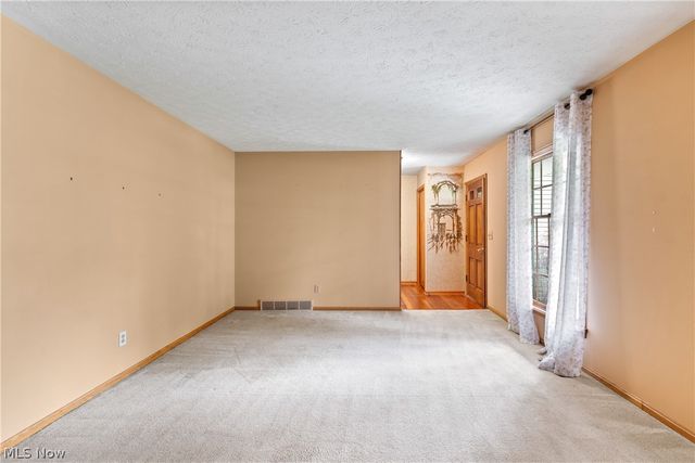 461 Farr Avenue, Wadsworth, OH 44281