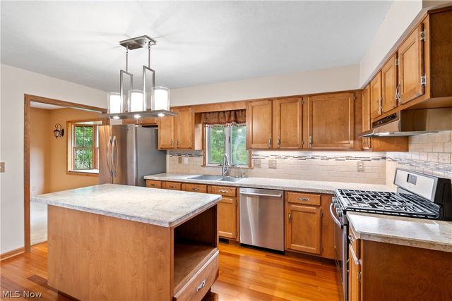 461 Farr Avenue, Wadsworth, OH 44281