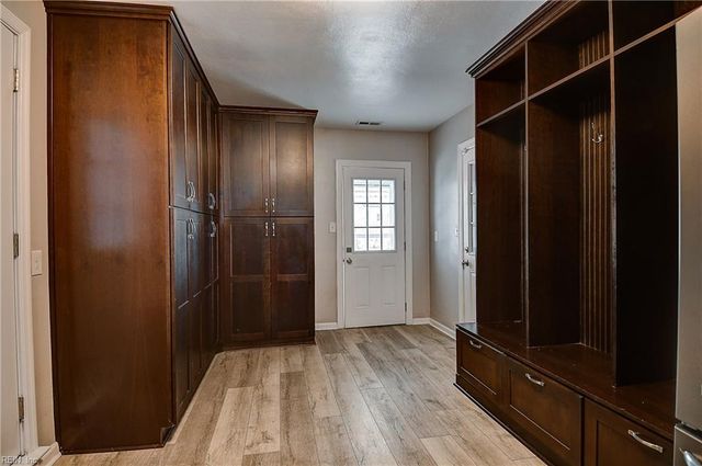 4100 Indian River RD, Virginia Beach, VA 23456