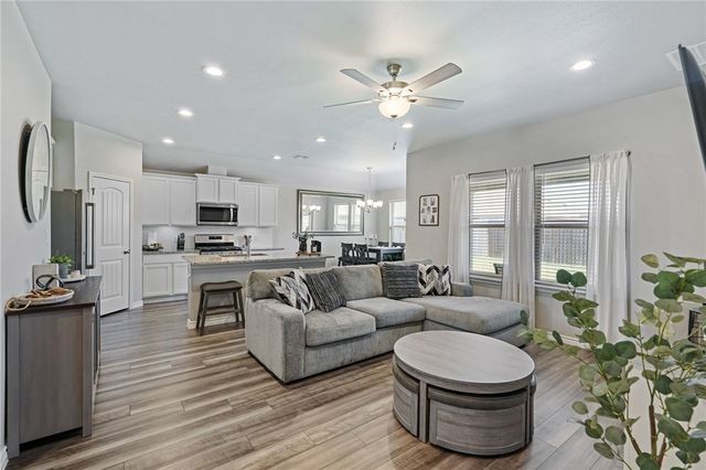 7758 Lariat Toss Dr, Corpus Christi, TX 78414