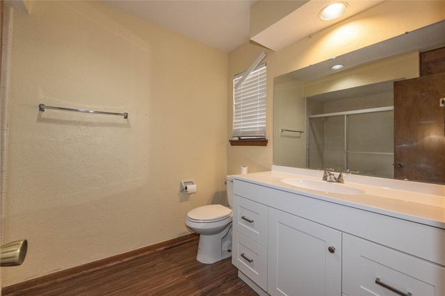 15 Cypress Fairway VLG, Wimberley, TX 78676