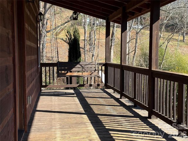 52 Supooh Lane, Sylva, NC 28779