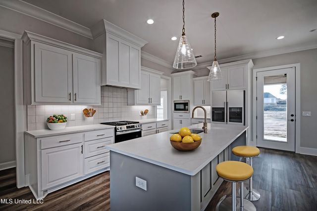 441 Baleigh Way, Canton, MS 39046