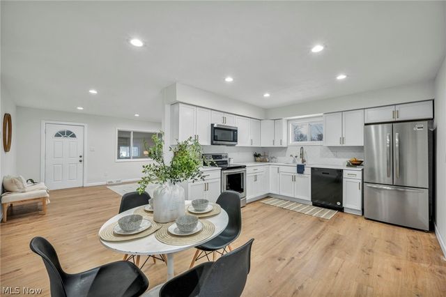 3959 Beach Road, Medina, OH 44256