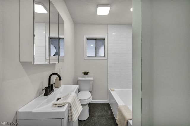 3959 Beach Road, Medina, OH 44256