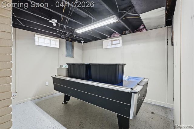 5844 Gilman Street, Garden City, MI 48135