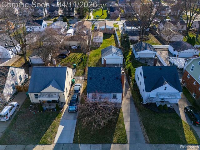 5844 Gilman Street, Garden City, MI 48135