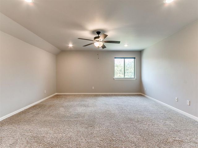 14004 Kamber Drive, Yukon, OK 73099