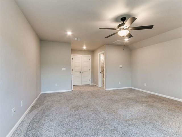 14004 Kamber Drive, Yukon, OK 73099