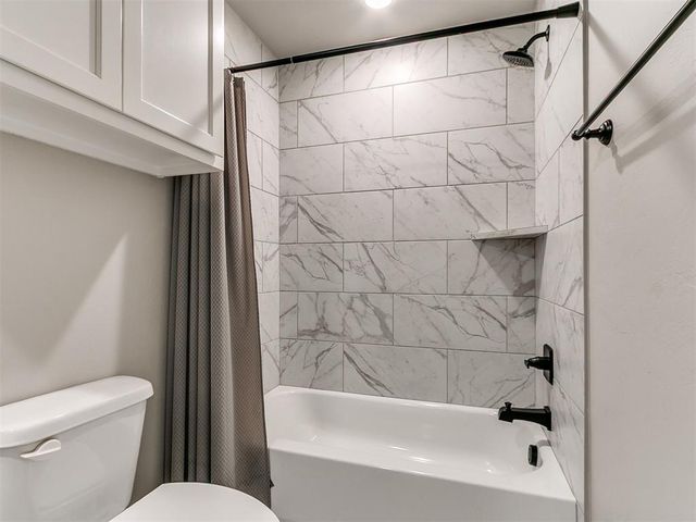14004 Kamber Drive, Yukon, OK 73099