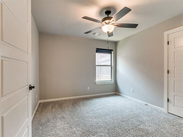 14004 Kamber Drive, Yukon, OK 73099