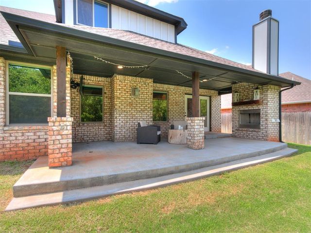 14004 Kamber Drive, Yukon, OK 73099