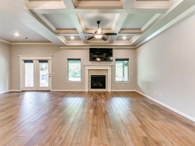 14004 Kamber Drive, Yukon, OK 73099