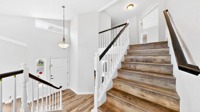 1733 Nighthawk Way, Modesto, CA 95358