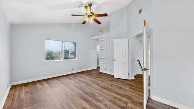 1733 Nighthawk Way, Modesto, CA 95358