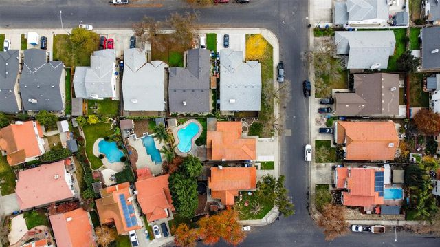 1733 Nighthawk Way, Modesto, CA 95358