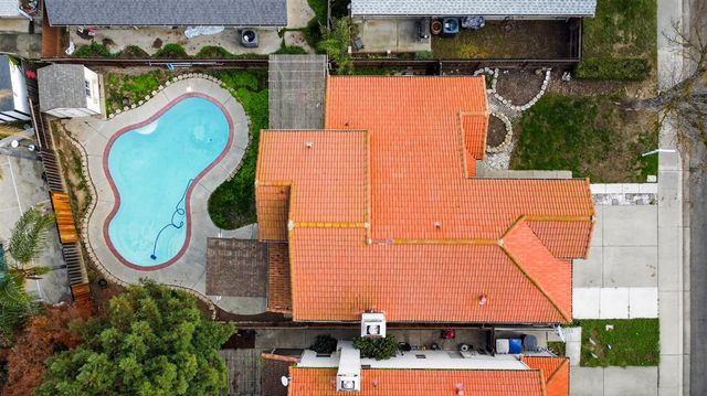 1733 Nighthawk Way, Modesto, CA 95358