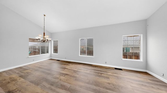 1733 Nighthawk Way, Modesto, CA 95358