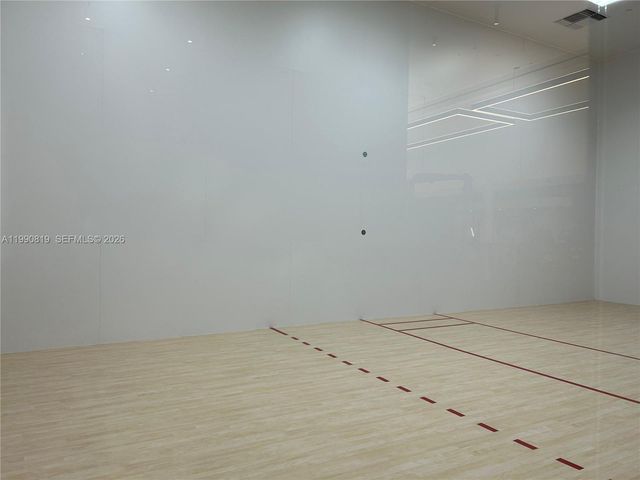 225 N miami ave 1003, Miami, FL 33128
