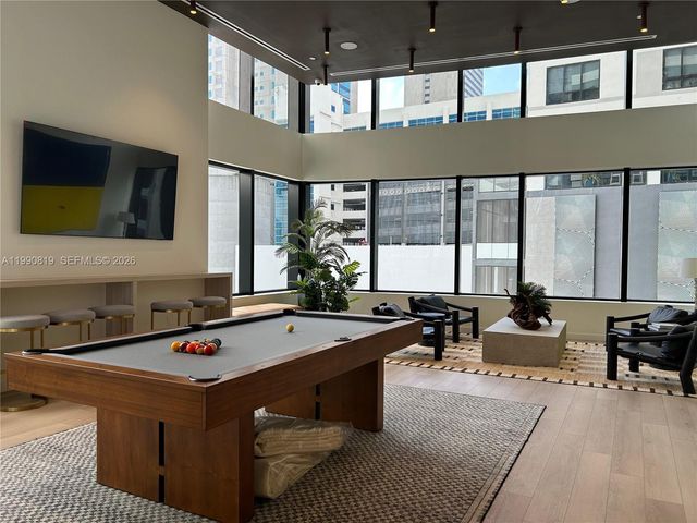 225 N miami ave 1003, Miami, FL 33128