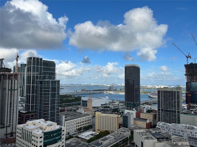 225 N miami ave 1003, Miami, FL 33128