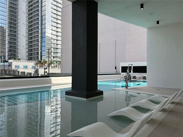 225 N miami ave 1003, Miami, FL 33128