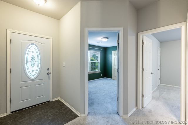 8745 E 126th Place S, Bixby, OK 74008