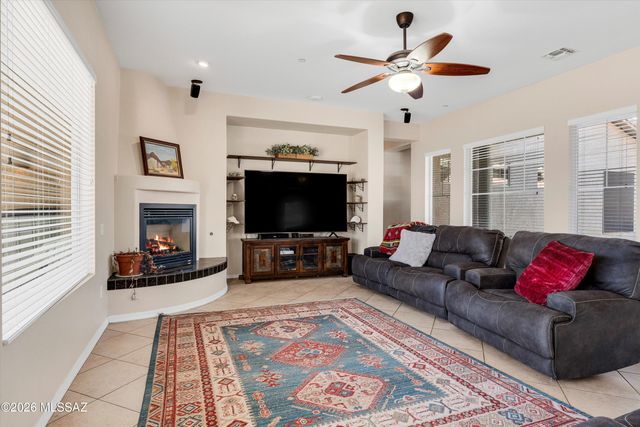 9529 S Camino Adamada, Vail, AZ 85641