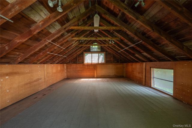11 Little Brooklyn Road, Warwick, NY 10990