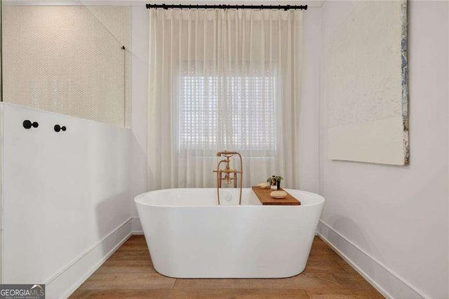 210 Shady Grove Lane, Alpharetta, GA 30009